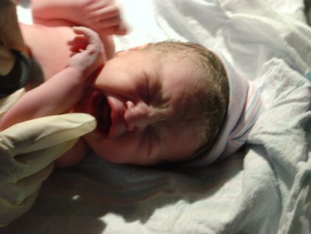 Brooke New Born 008.jpg
