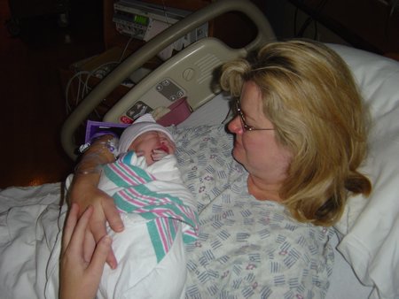 Brooke New Born 013.jpg