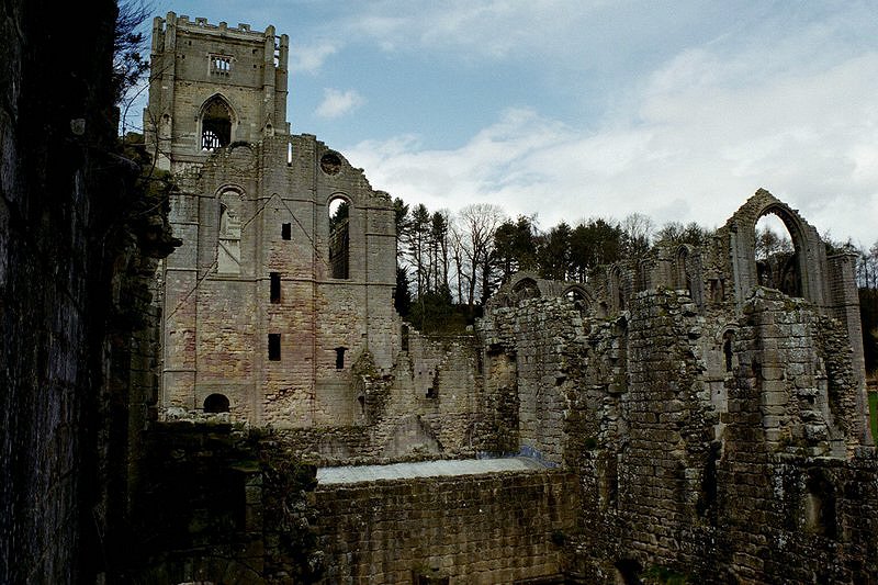 FountainAbbey016.JPG